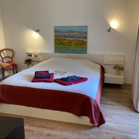 Les Chambres De Mont St Sebastien Soignolles-en-Brie Εξωτερικό φωτογραφία